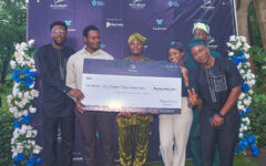 futurum_s2_finale_cheque_winner_02.jpg